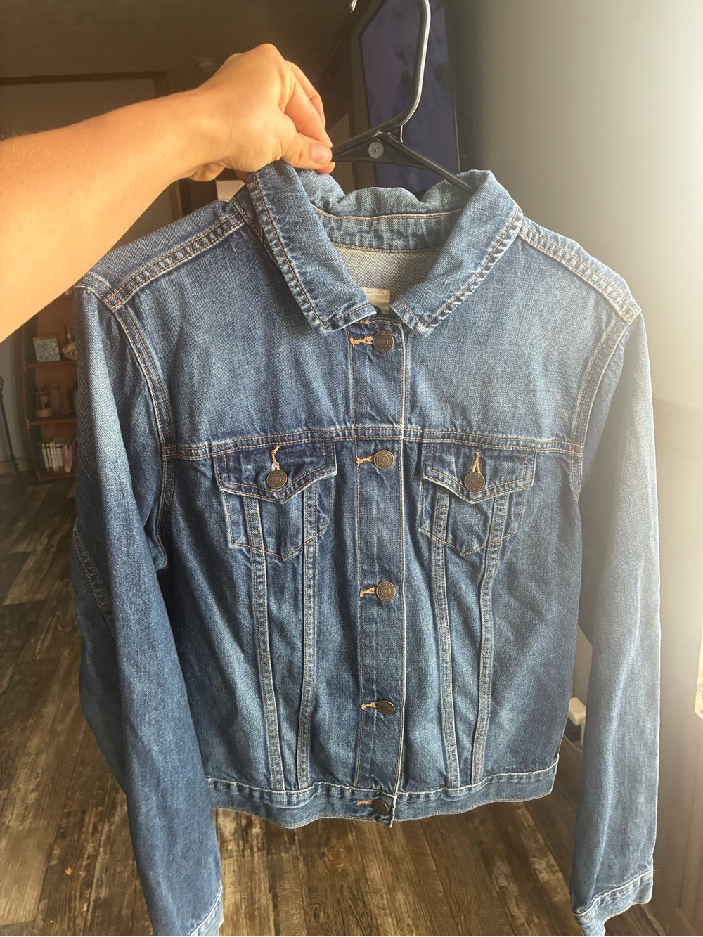 Old Navy Blue Denim Jacket - Women's